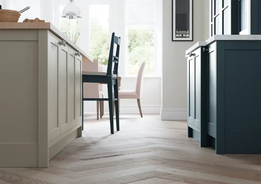 Skinny shaker-style kitchen in marine blue and stone