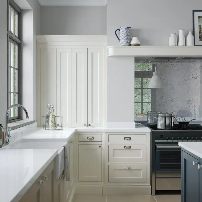 In-frame shaker-style kitchen painted porcelain