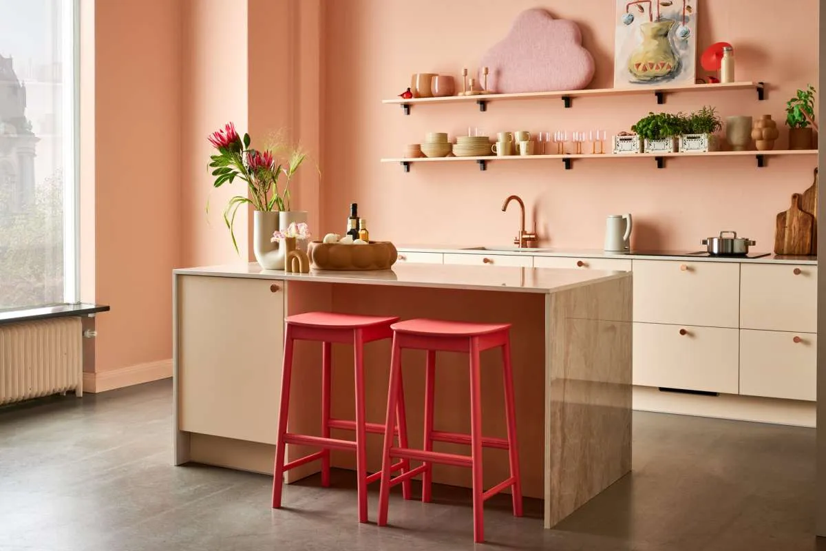 Modern style colourful kitchen