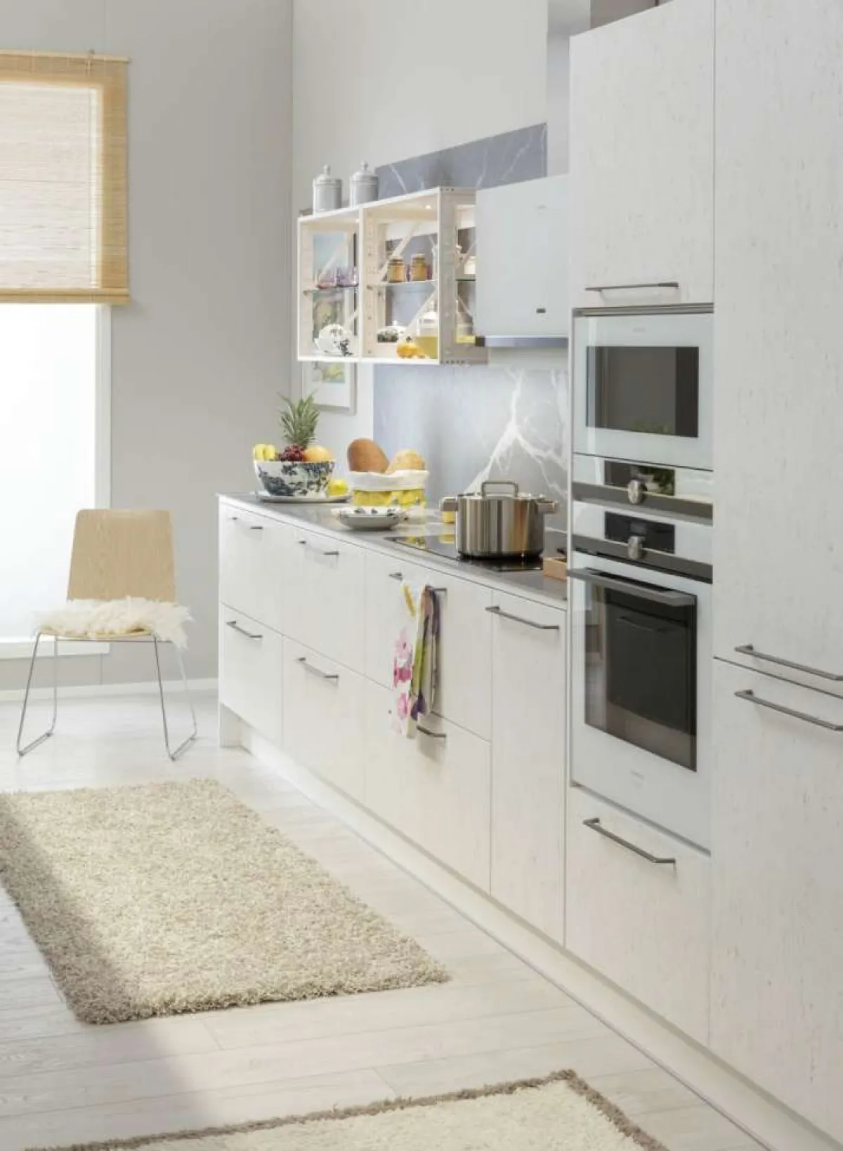 Sustainable Puustelli Miinus kitchen with FosbART doors painted white